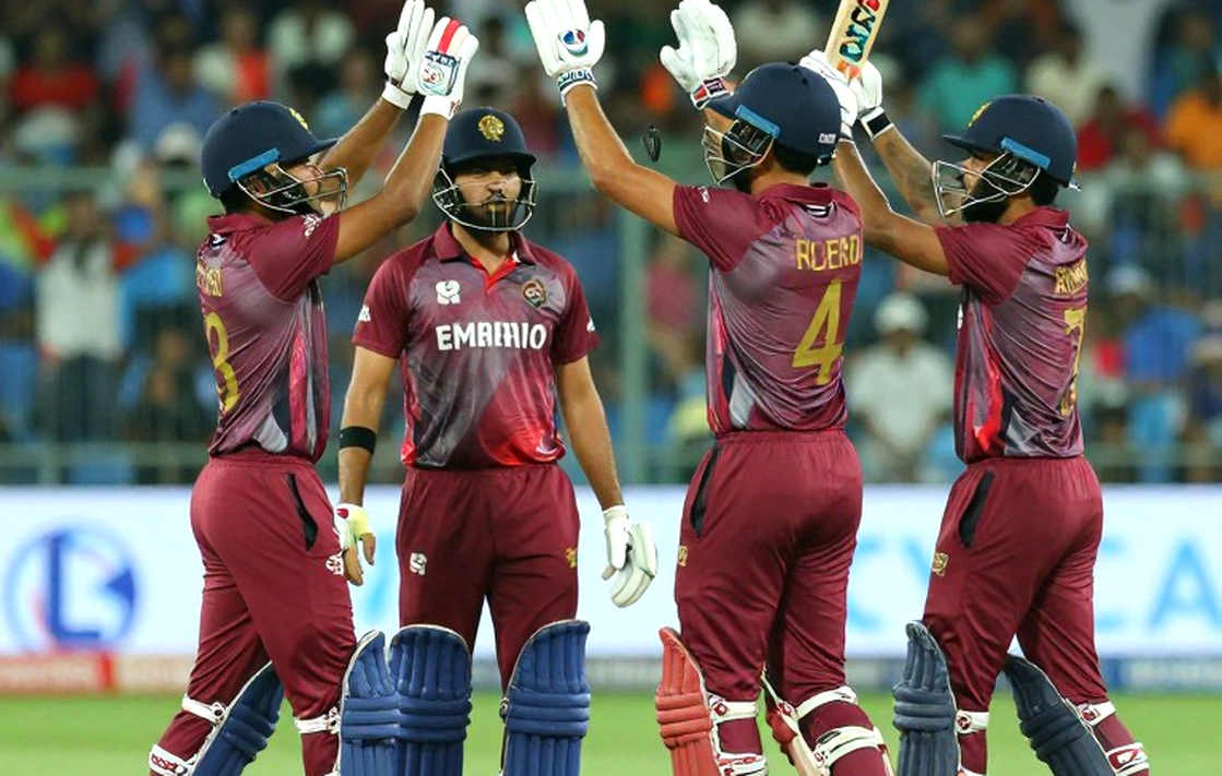 Blockchain and Cricket's Trust Revolution: Who Will Keep a Copy of the Roar? Blockchain and Cricket's Trust Revolution: Who Will Keep a Copy of the Roar?