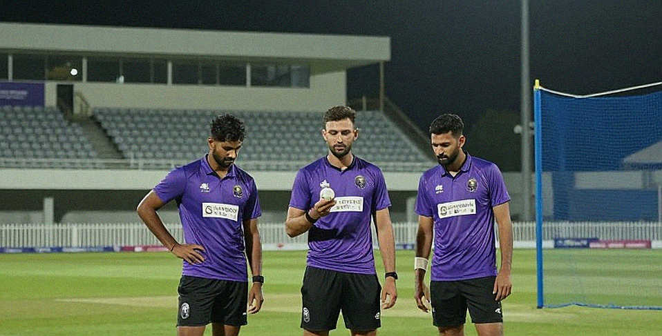 নিয়াজ স্টেডিয়াম ও পিসিবি'র বিশ বছরের দখল: সিন্ধুর অভ্যন্তরে যে অর্ধ-স্পেস দরজা খুলছে নিয়াজ স্টেডিয়াম ও পিসিবি'র বিশ বছরের দখল: সিন্ধুর অভ্যন্তরে যে অর্ধ-স্পেস দরজা খুলছে