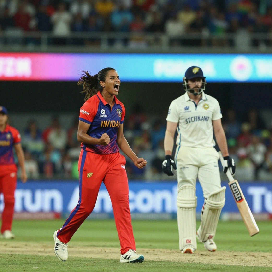 ট্রান্সফার উইন্ডোর কোলাহলে শুধু গুজবের ঢেউ, চুক্তির কাঠামোই আসল গল্প