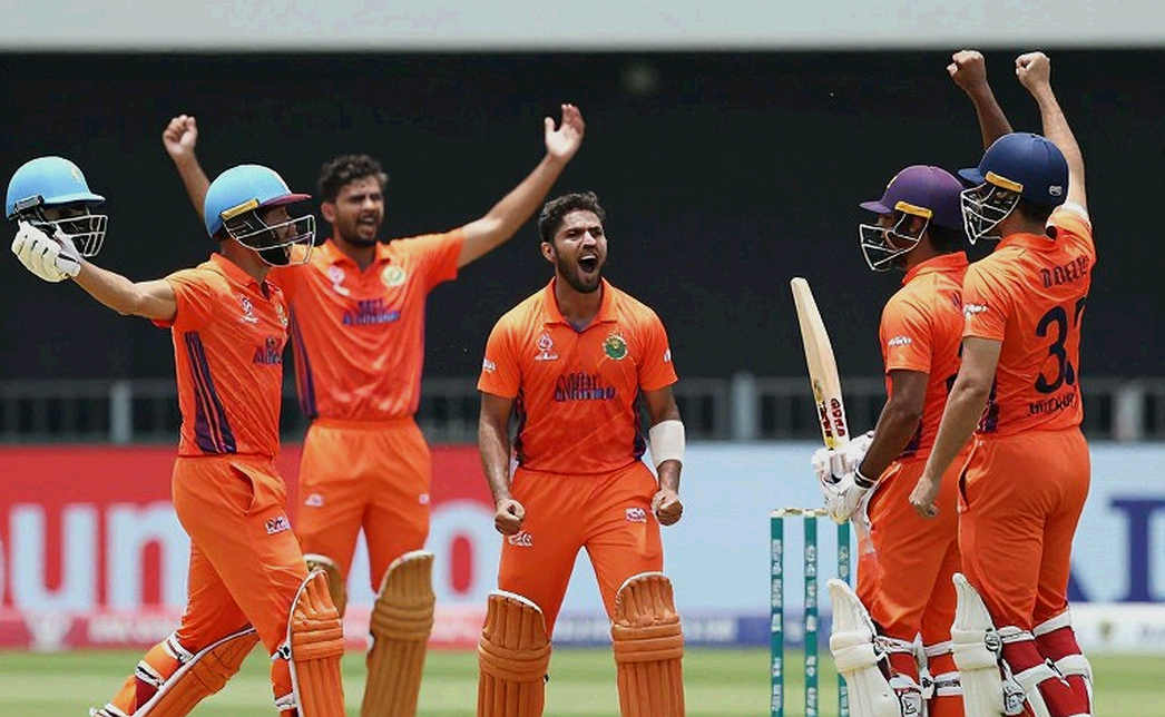 The Price of an NOC: Franchise Money versus Board Ink in Asian Cricket The Price of an NOC: Franchise Money versus Board Ink in Asian Cricket